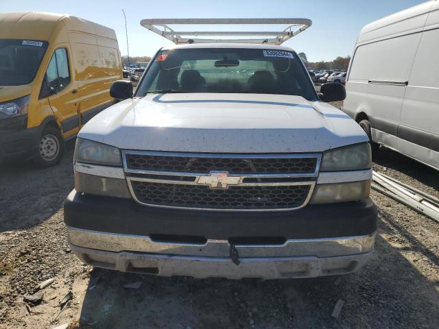 Photo 4 VIN: 1GCHC29UX5E251159 - CHEVROLET SILVERADO 