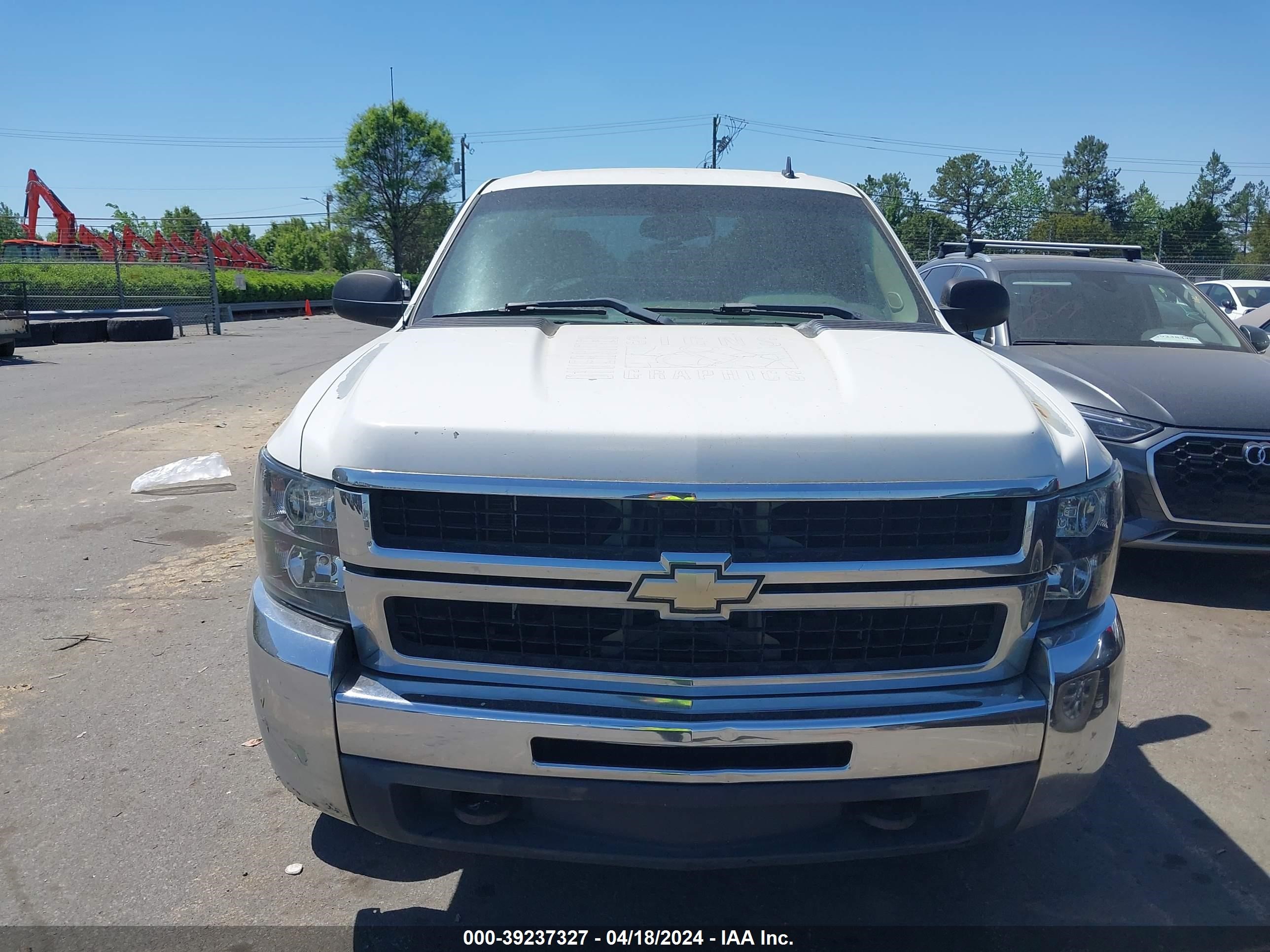 Photo 11 VIN: 1GCHC33KX7F537216 - CHEVROLET SILVERADO 