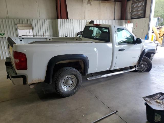 Photo 2 VIN: 1GCHC44KX9E120420 - CHEVROLET SILVERADO 