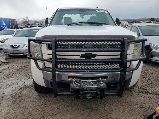 Photo 4 VIN: 1GCHC49K19E157168 - CHEVROLET SILVERADO 