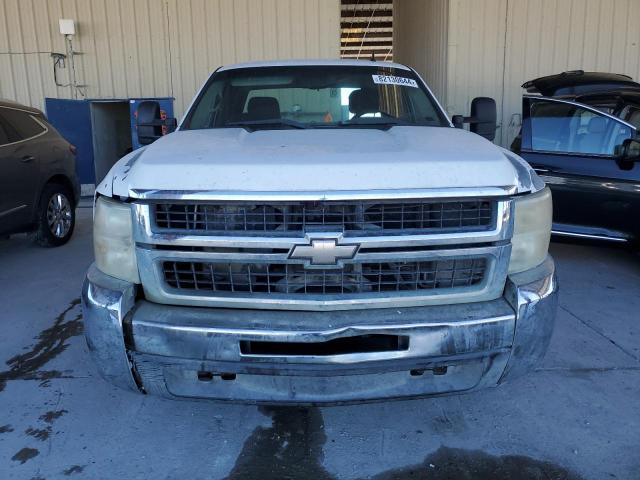 Photo 4 VIN: 1GCHC49K69E133089 - CHEVROLET SILVERADO 