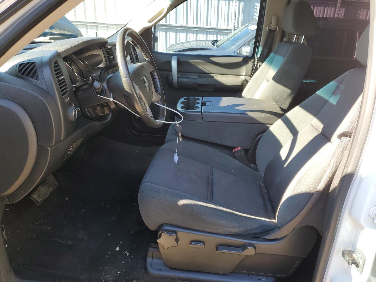 Photo 6 VIN: 1GCHC53689F150441 - CHEVROLET SILVERADO 