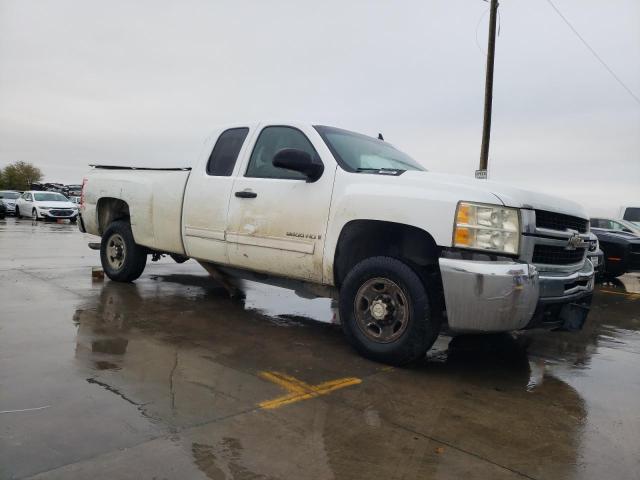 Photo 3 VIN: 1GCHC59K09E129934 - CHEVROLET ALL MODELS 