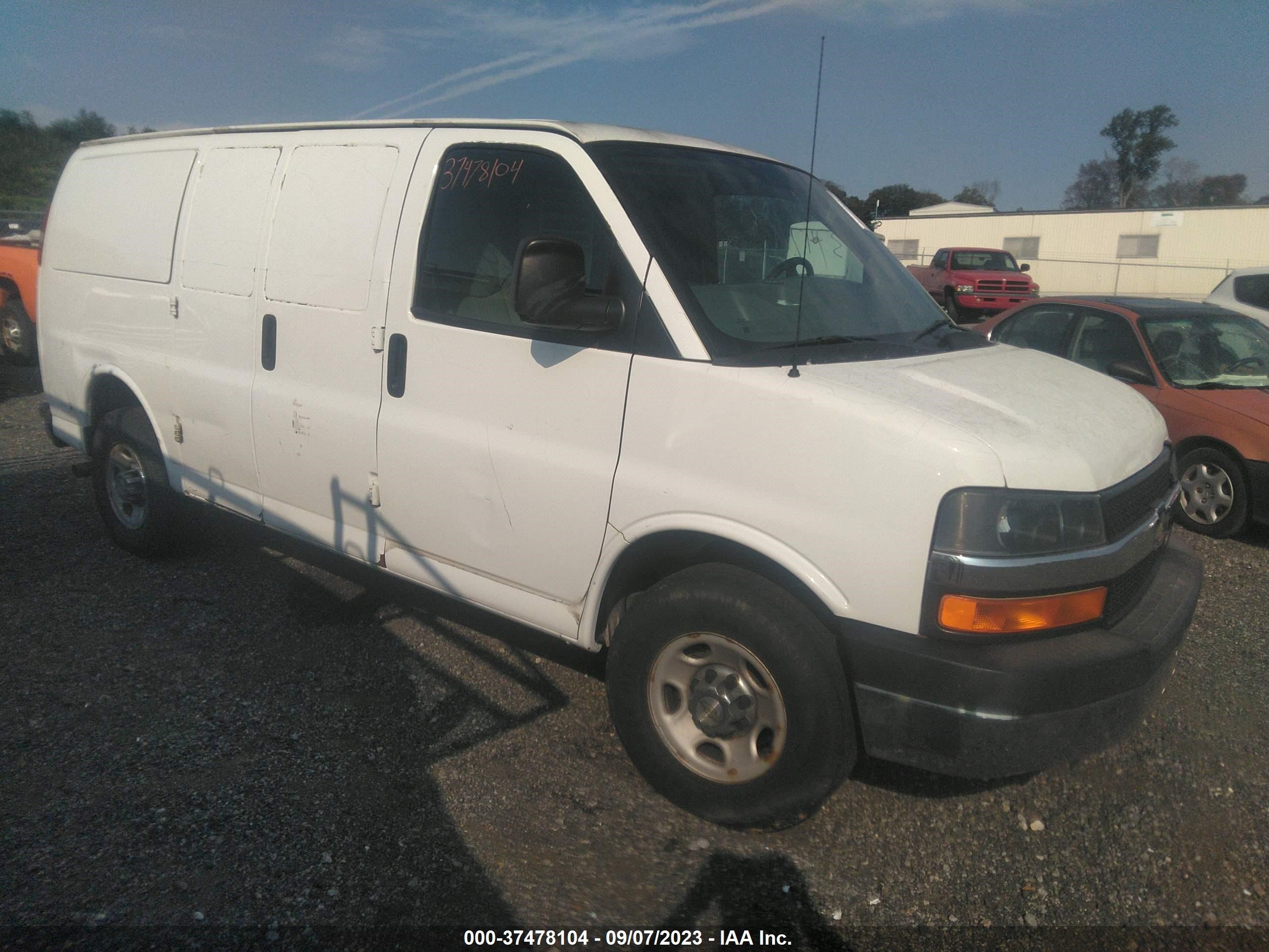 Photo 0 VIN: 1GCHG35C291174808 - CHEVROLET EXPRESS 