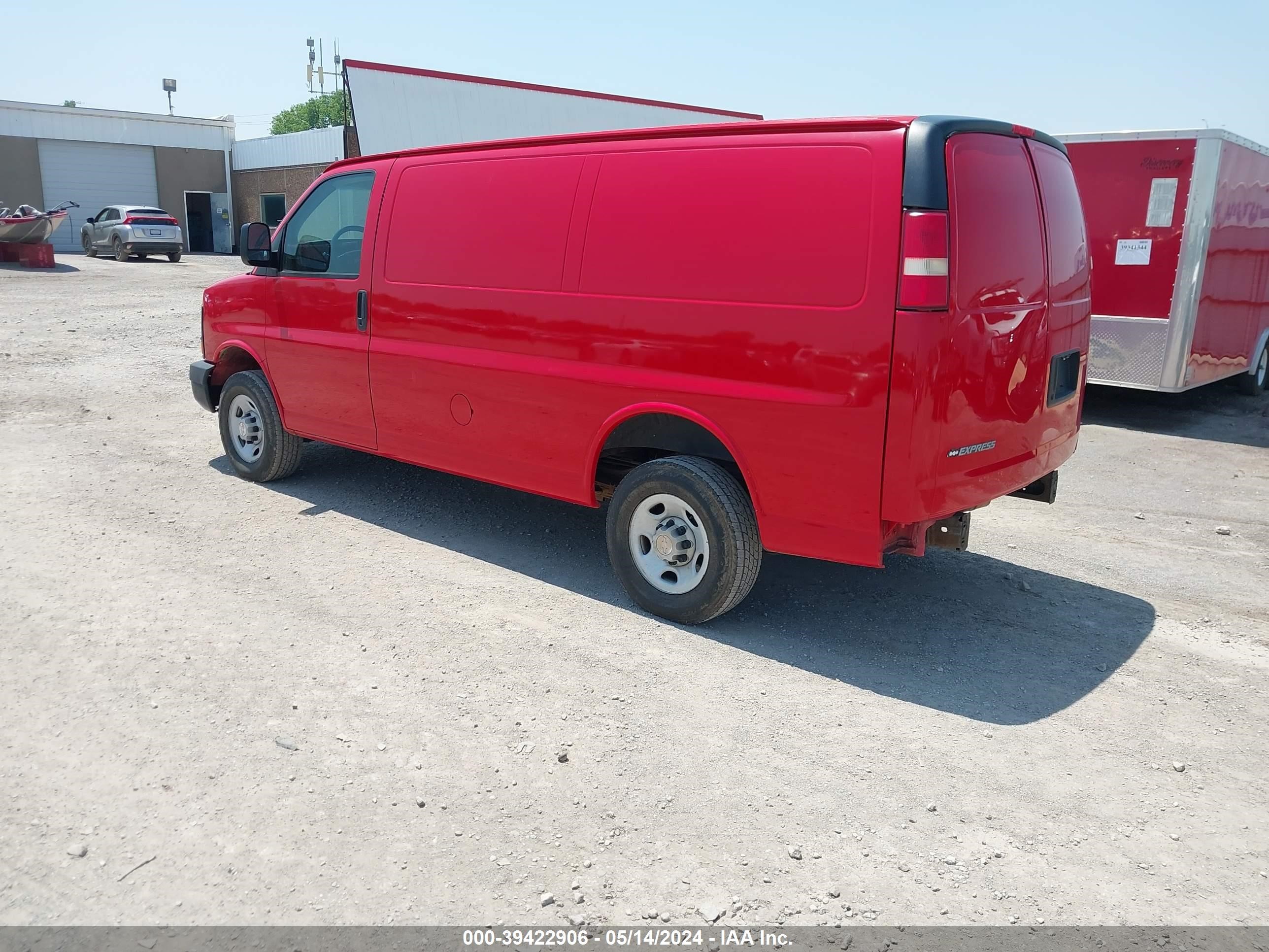 Photo 2 VIN: 1GCHG35KX81227812 - CHEVROLET EXPRESS 