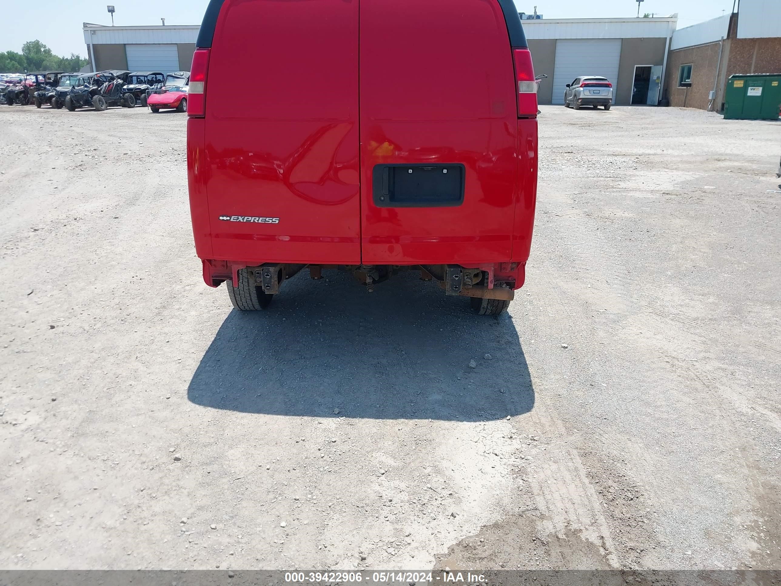 Photo 5 VIN: 1GCHG35KX81227812 - CHEVROLET EXPRESS 