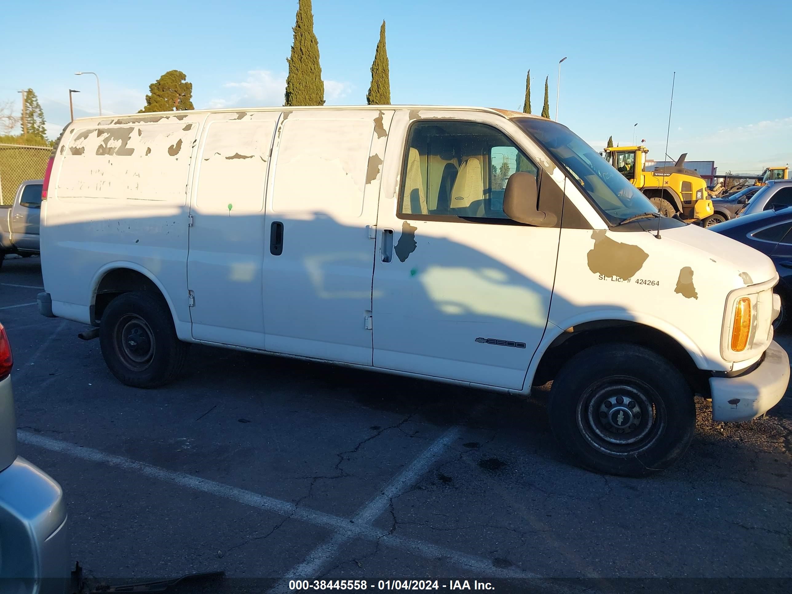 Photo 11 VIN: 1GCHG35R4X1104938 - CHEVROLET EXPRESS 