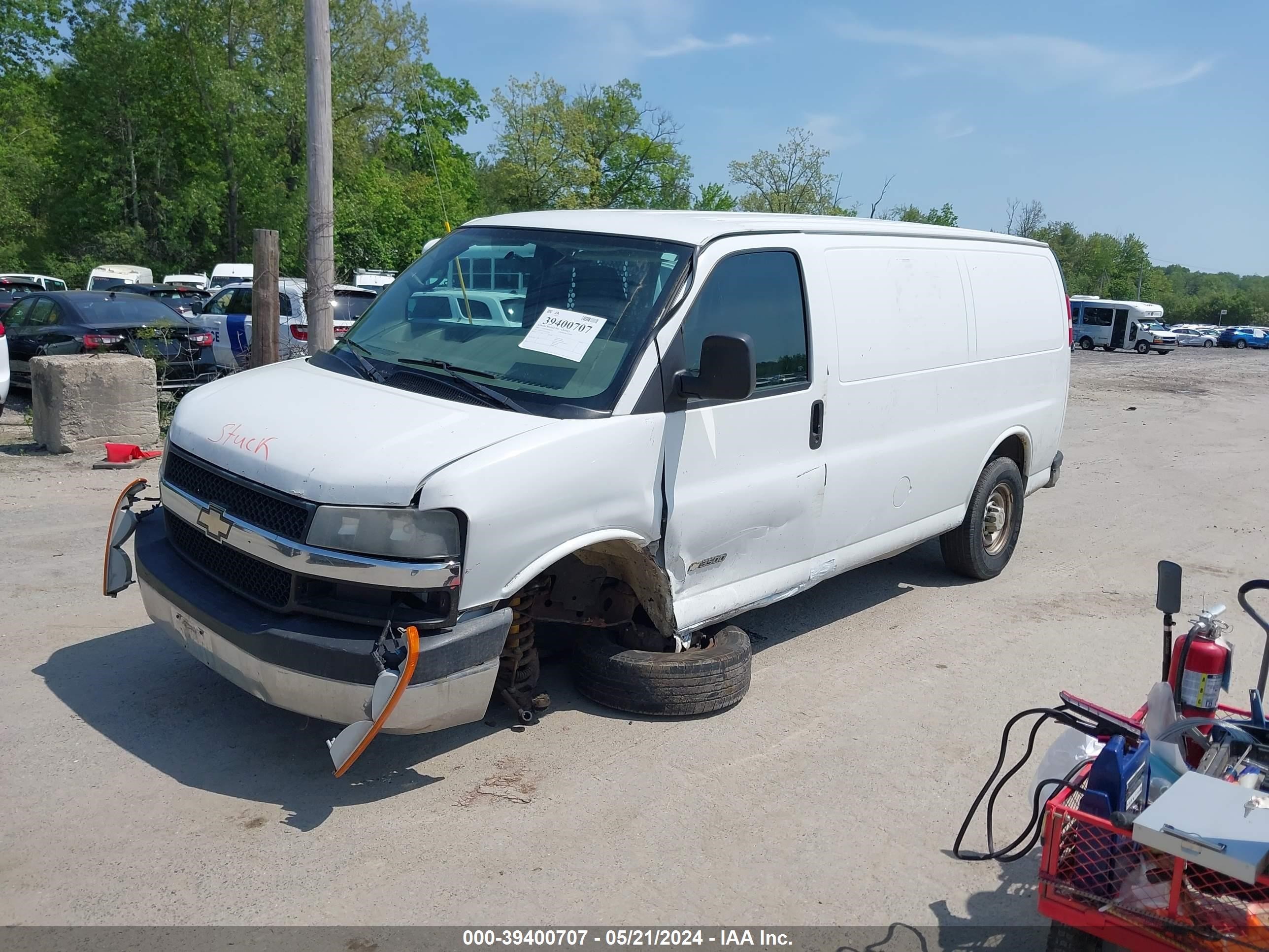 Photo 1 VIN: 1GCHG35V151116426 - CHEVROLET EXPRESS 