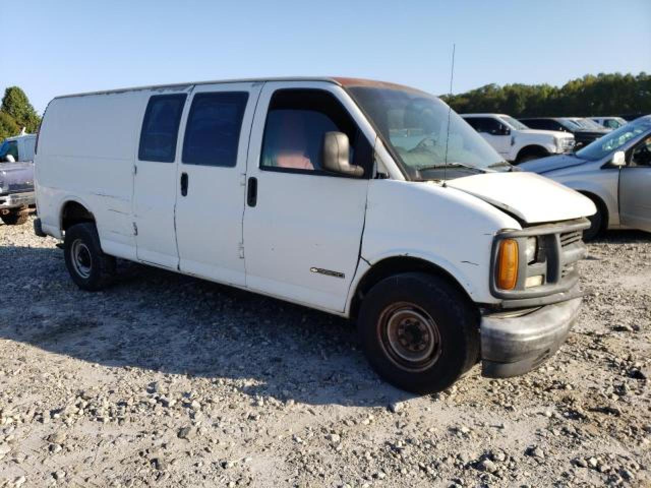 Photo 4 VIN: 1GCHG39R111133041 - CHEVROLET EXPRESS 