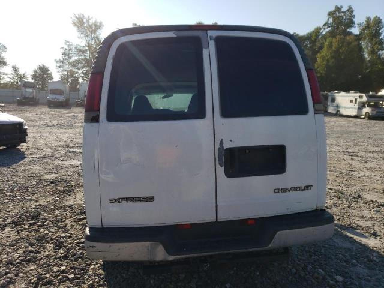 Photo 6 VIN: 1GCHG39R111133041 - CHEVROLET EXPRESS 