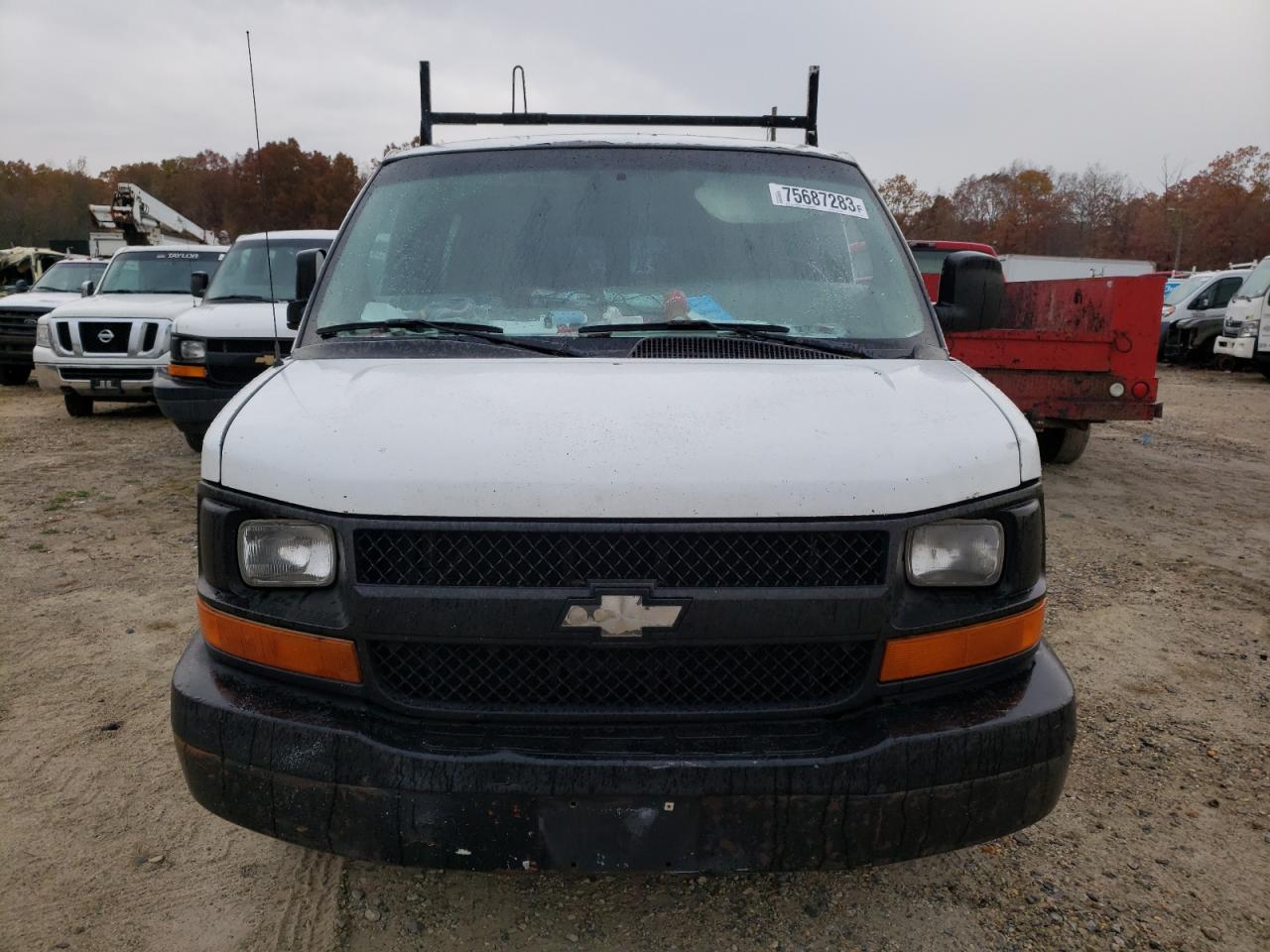 Photo 4 VIN: 1GCHG39U431115589 - CHEVROLET EXPRESS 