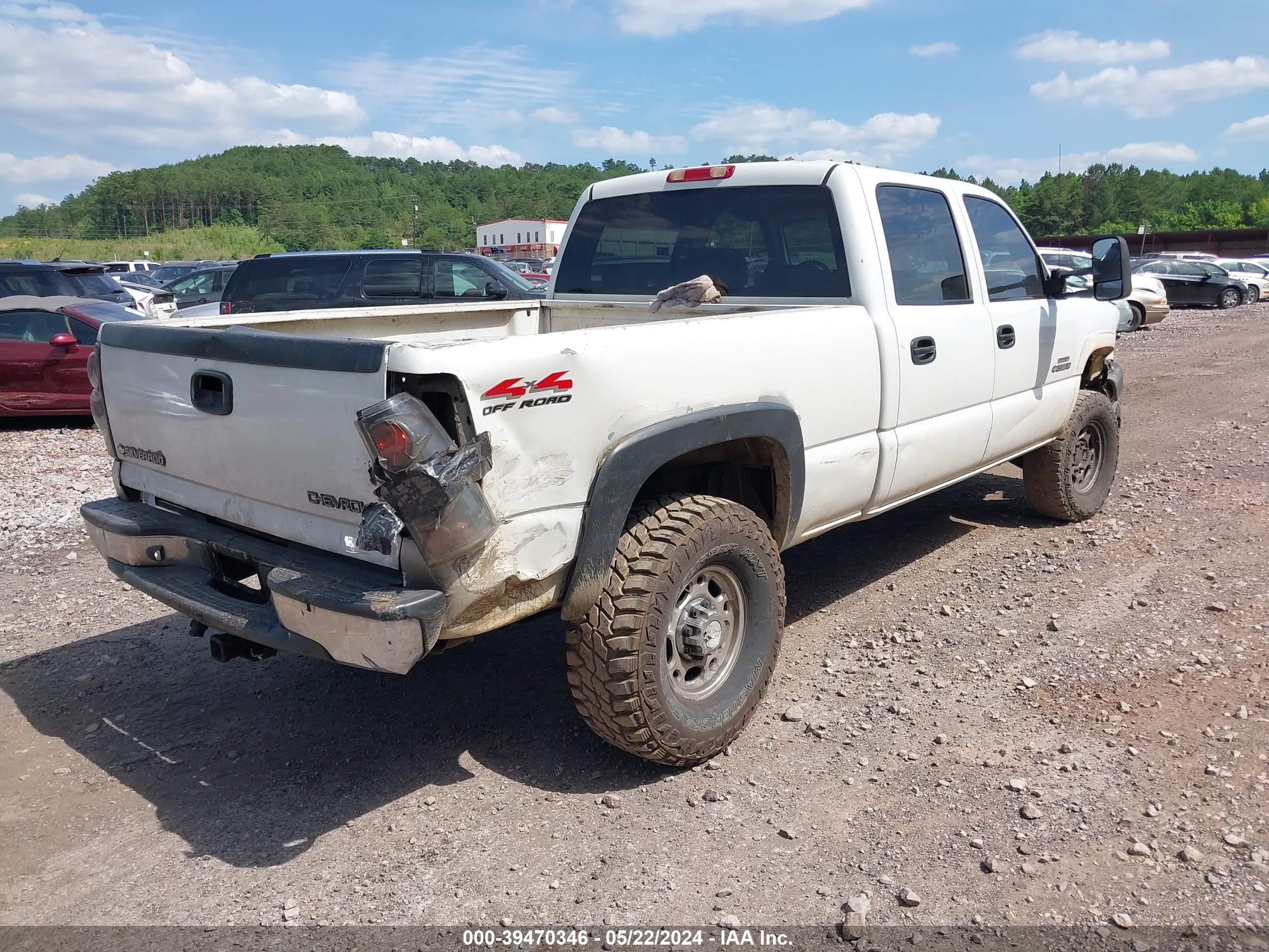 Photo 3 VIN: 1GCHK23006F230277 - CHEVROLET SILVERADO 