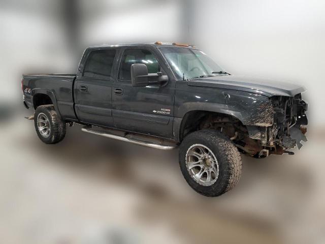 Photo 3 VIN: 1GCHK23103F161902 - CHEVROLET SILVERADO 