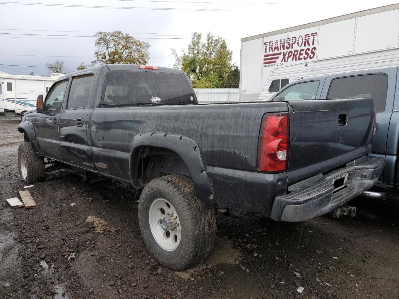 Photo 1 VIN: 1GCHK23103F180272 - CHEVROLET SILVERADO 