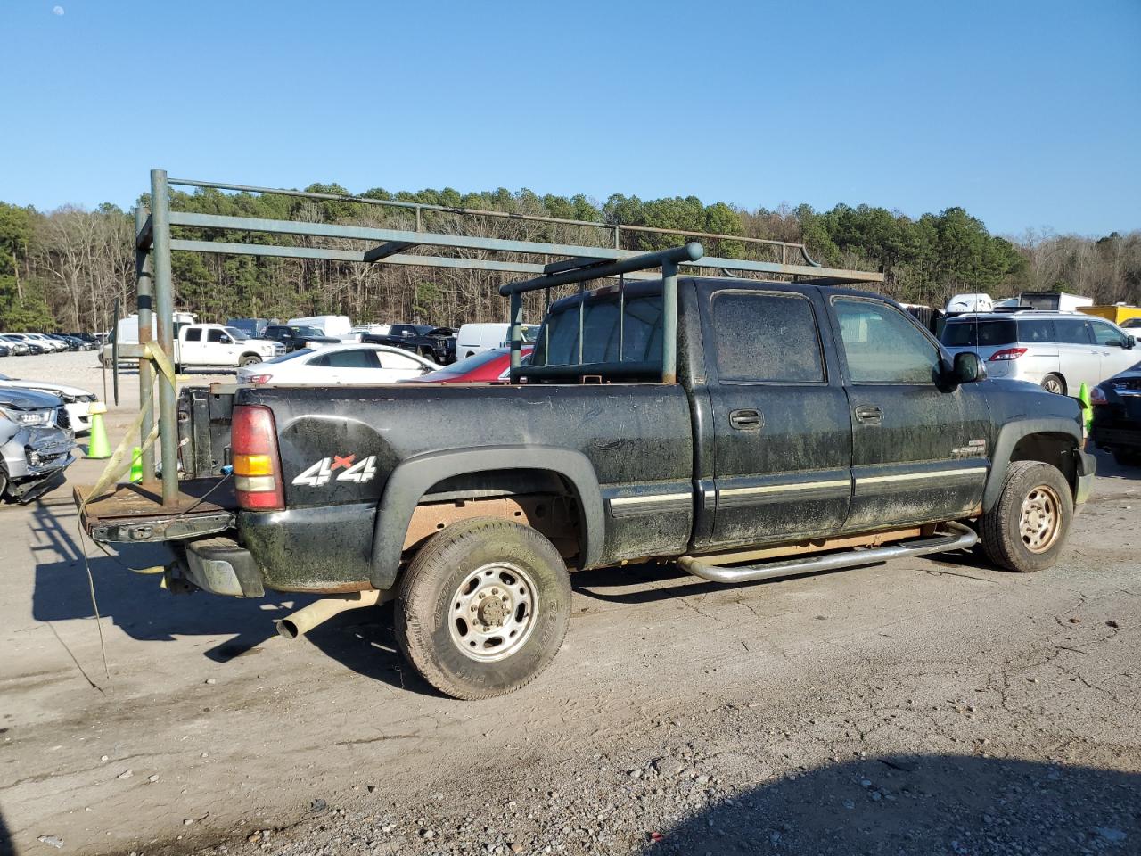 Photo 2 VIN: 1GCHK23121F182635 - CHEVROLET SILVERADO 