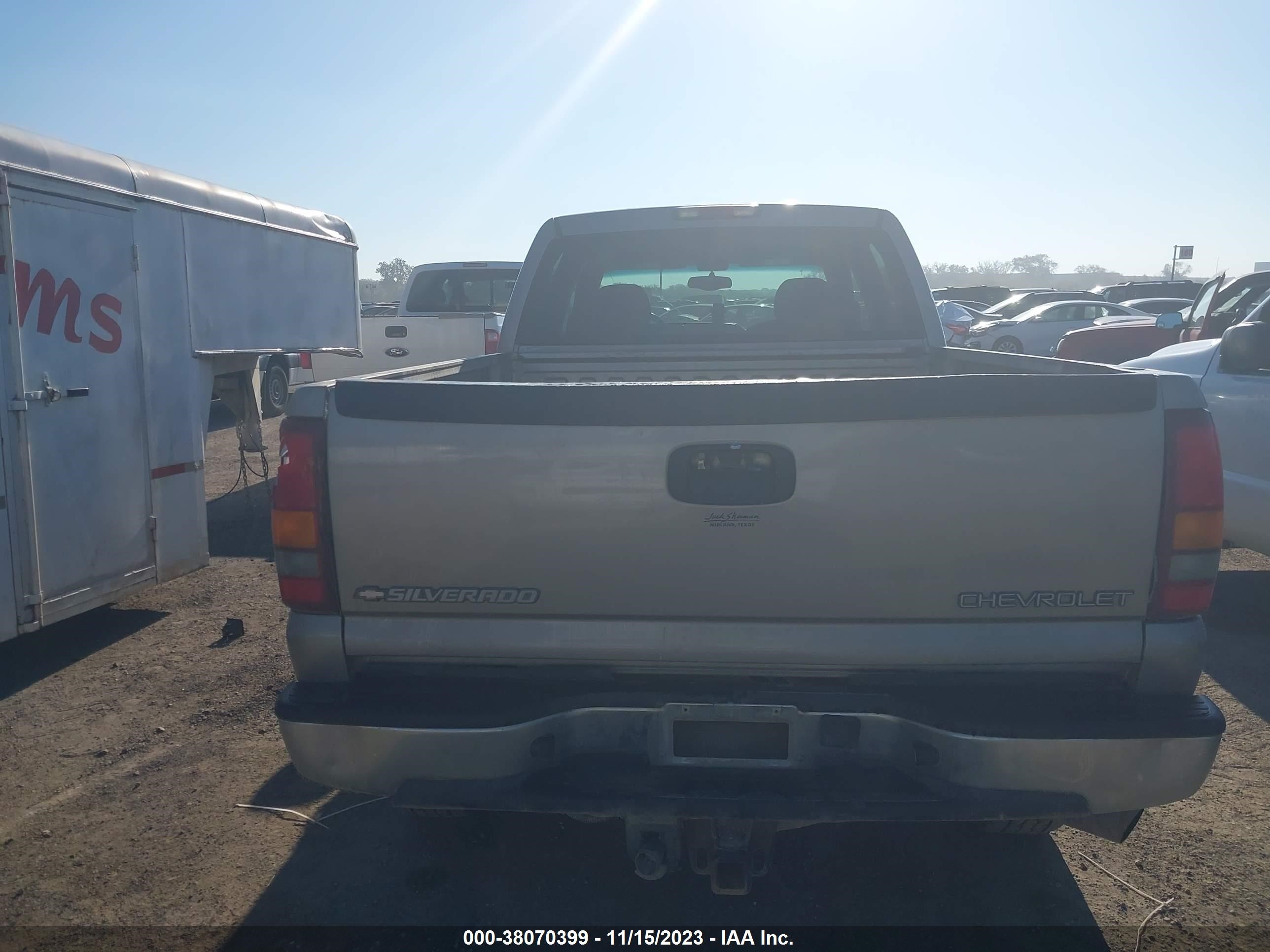 Photo 15 VIN: 1GCHK23132F165411 - CHEVROLET SILVERADO 