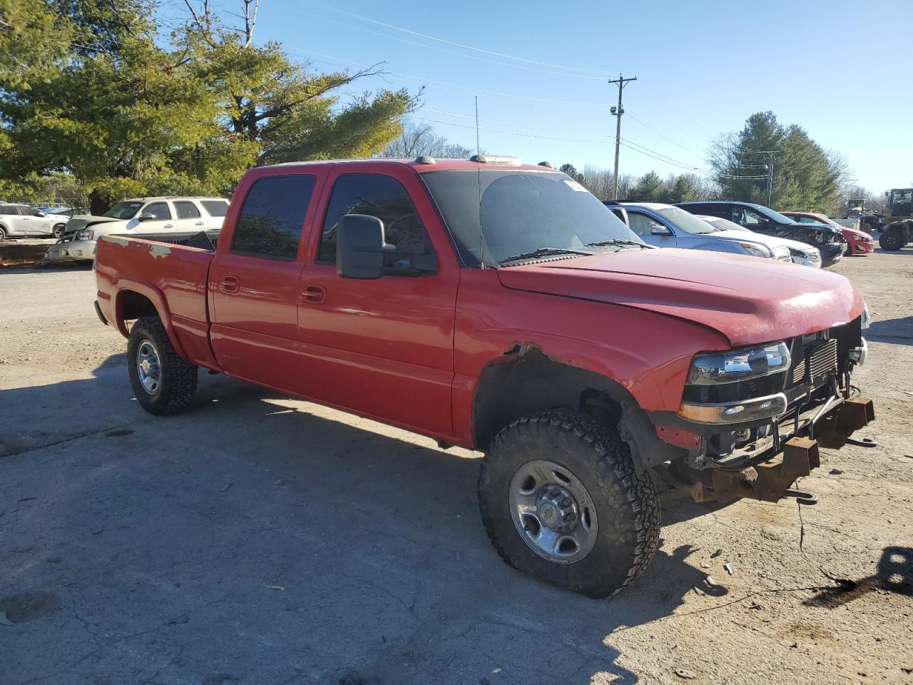 Photo 2 VIN: 1GCHK23132F175856 - CHEVROLET SILVERADO 