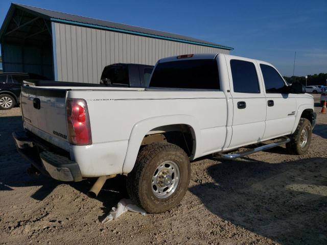 Photo 2 VIN: 1GCHK23133F225589 - CHEVROLET SILVERADO 