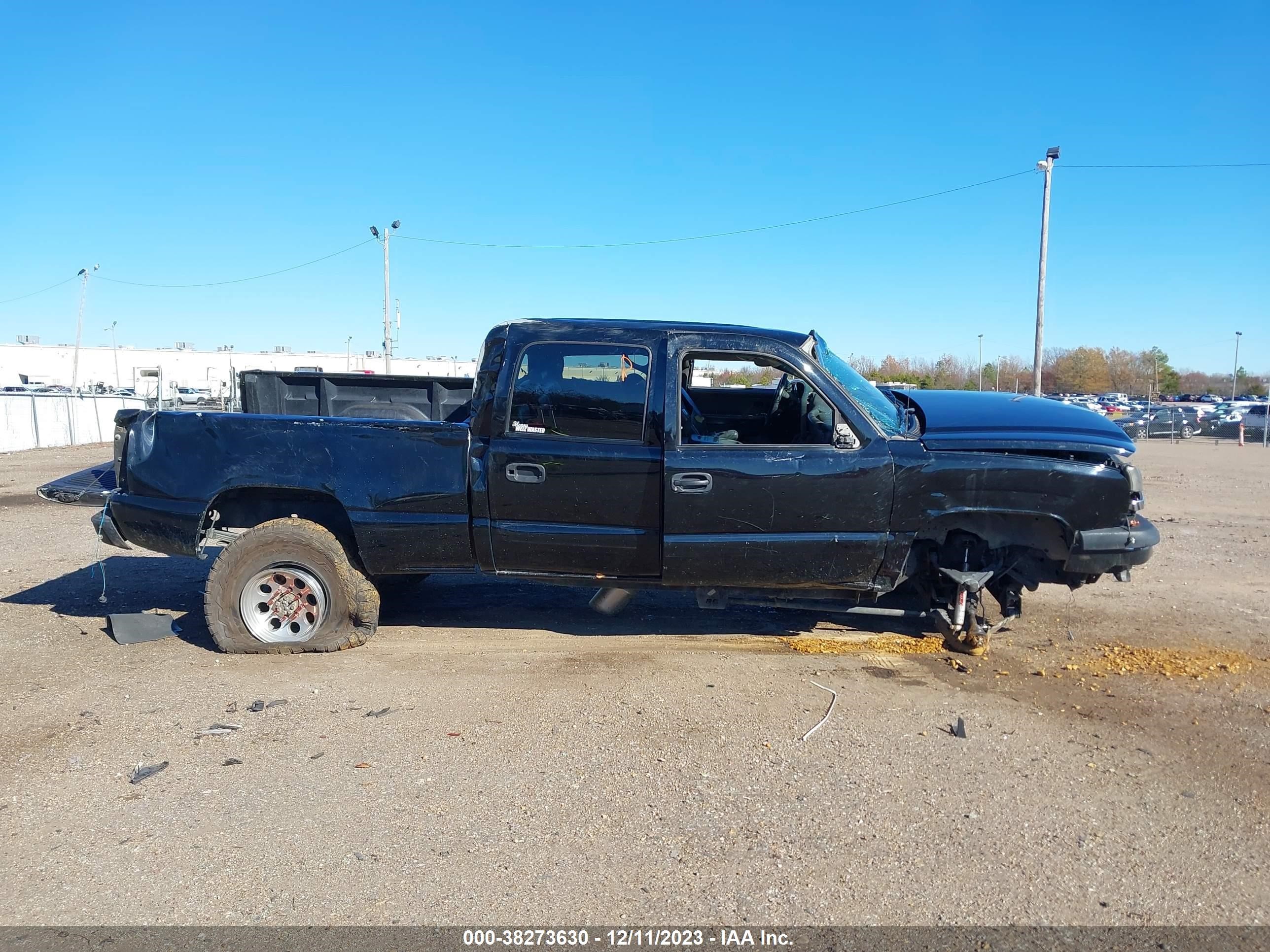 Photo 12 VIN: 1GCHK23173F138486 - CHEVROLET SILVERADO 