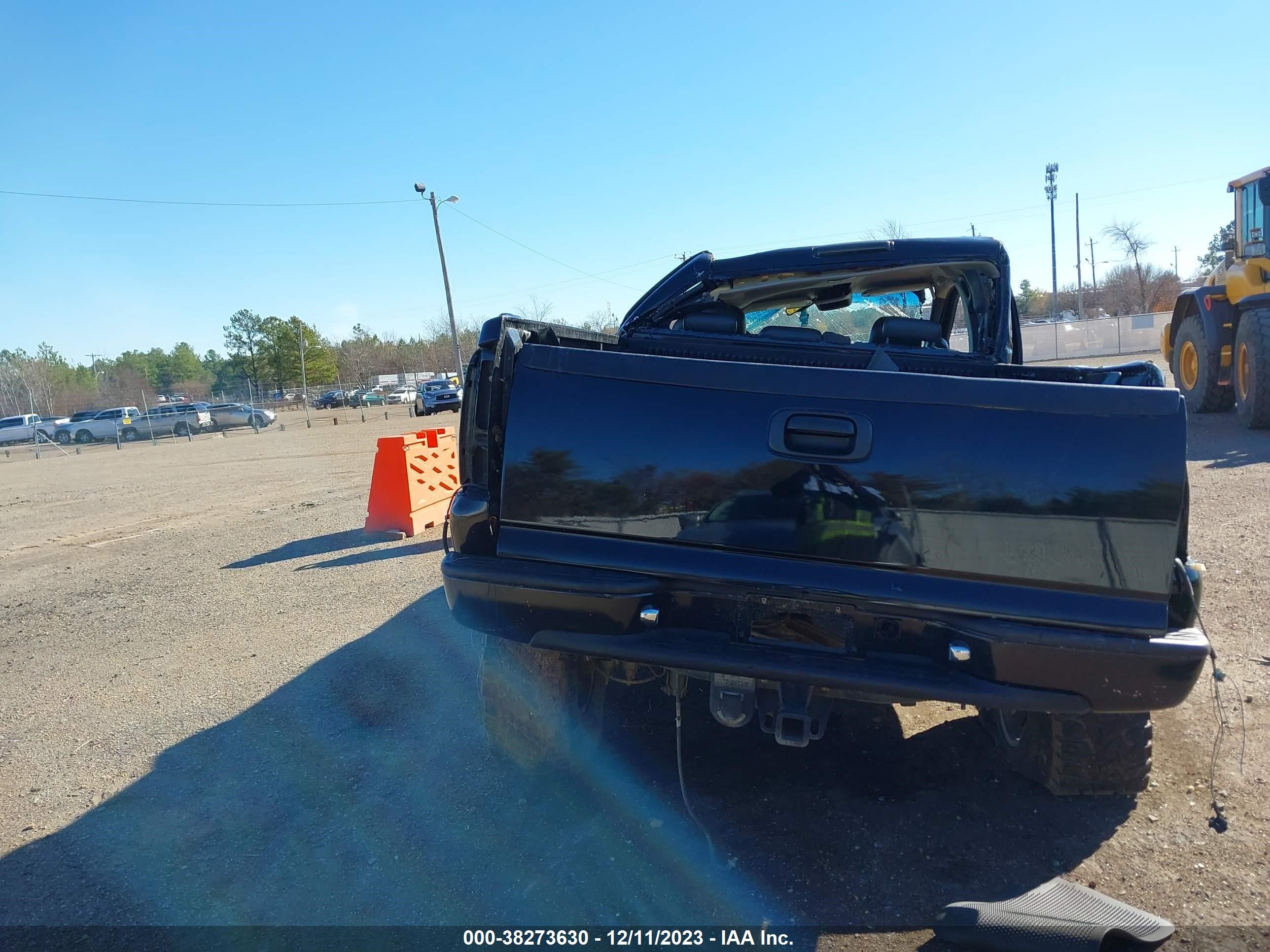 Photo 15 VIN: 1GCHK23173F138486 - CHEVROLET SILVERADO 