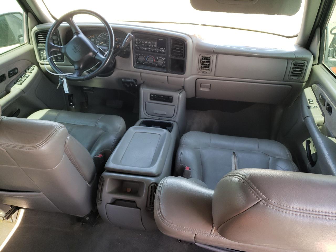 Photo 7 VIN: 1GCHK23182F168188 - CHEVROLET SILVERADO 