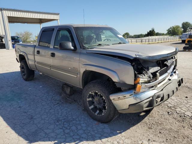 Photo 3 VIN: 1GCHK23183F206858 - CHEVROLET SILVERADO 