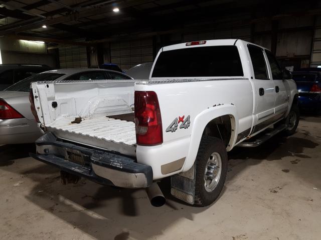 Photo 3 VIN: 1GCHK23183F210330 - CHEVROLET SILVERADO 