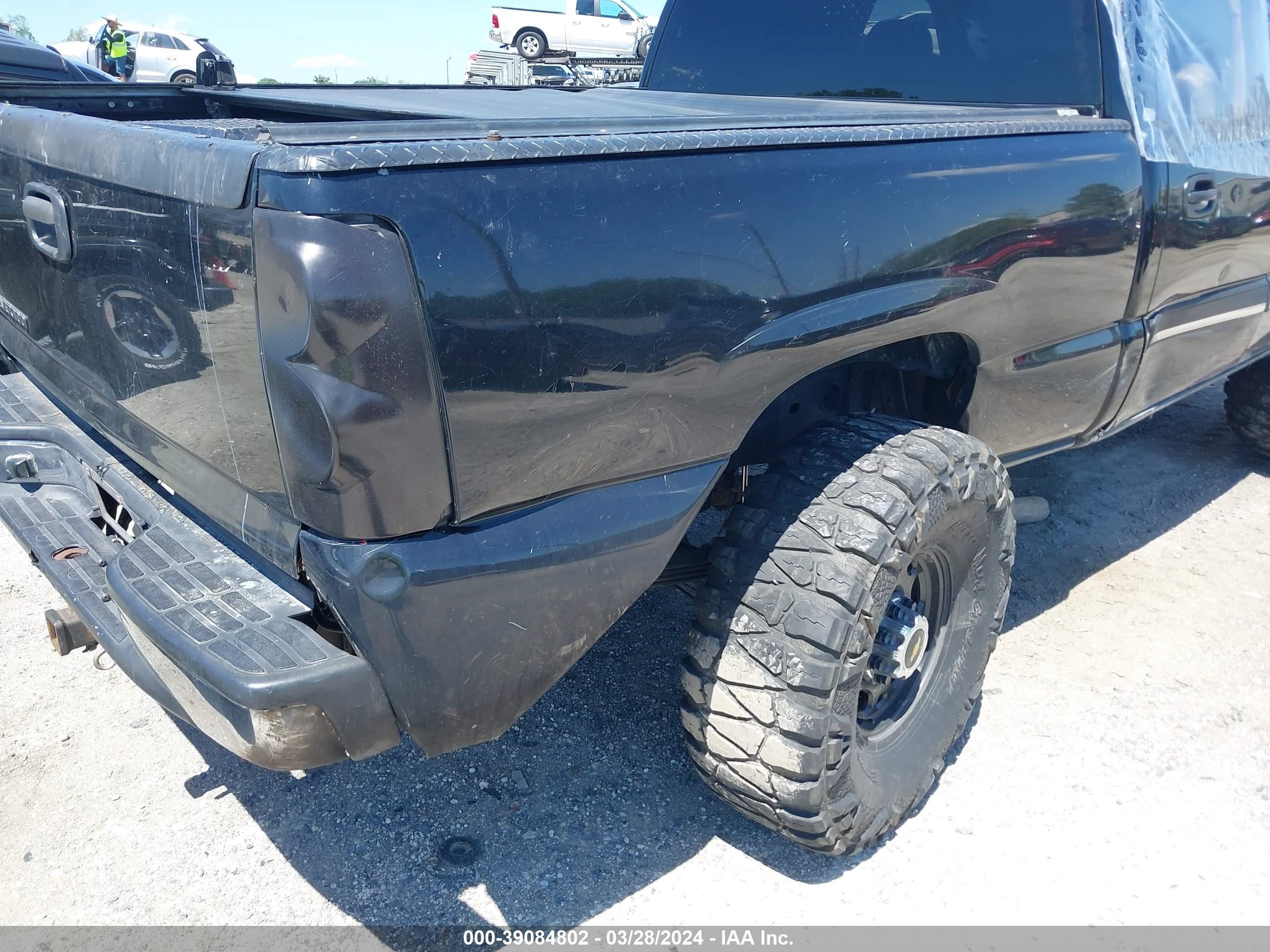 Photo 13 VIN: 1GCHK23205F842914 - CHEVROLET SILVERADO 