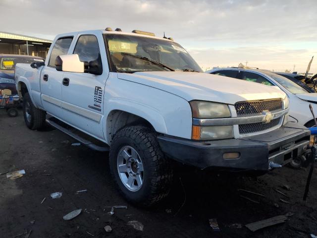 Photo 3 VIN: 1GCHK23244F216412 - CHEVROLET SILVERADO 