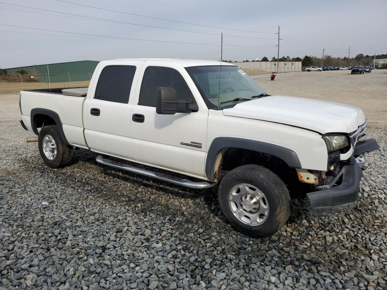 Photo 3 VIN: 1GCHK23246F137146 - CHEVROLET SILVERADO 