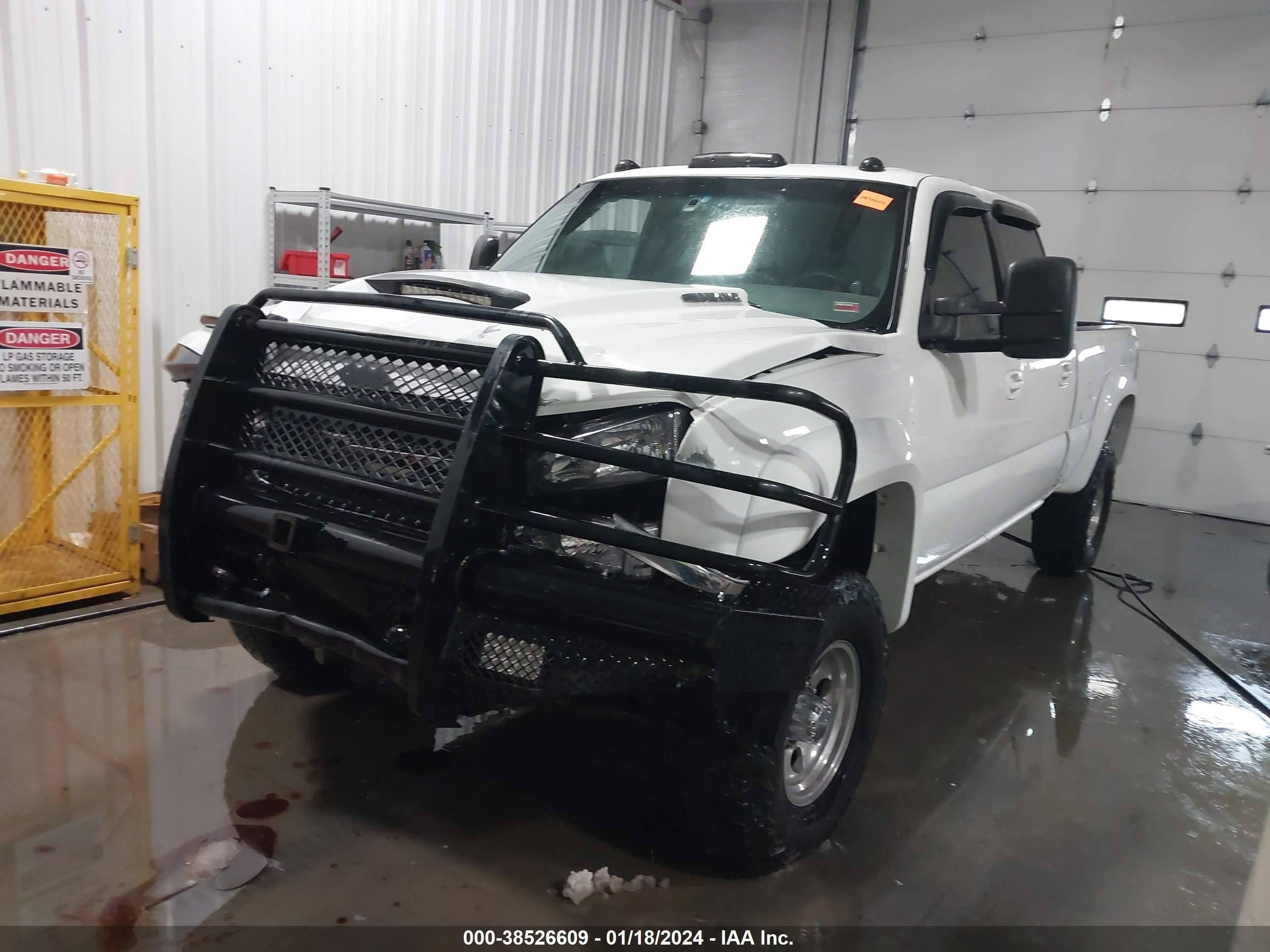 Photo 1 VIN: 1GCHK23255F922306 - CHEVROLET SILVERADO 