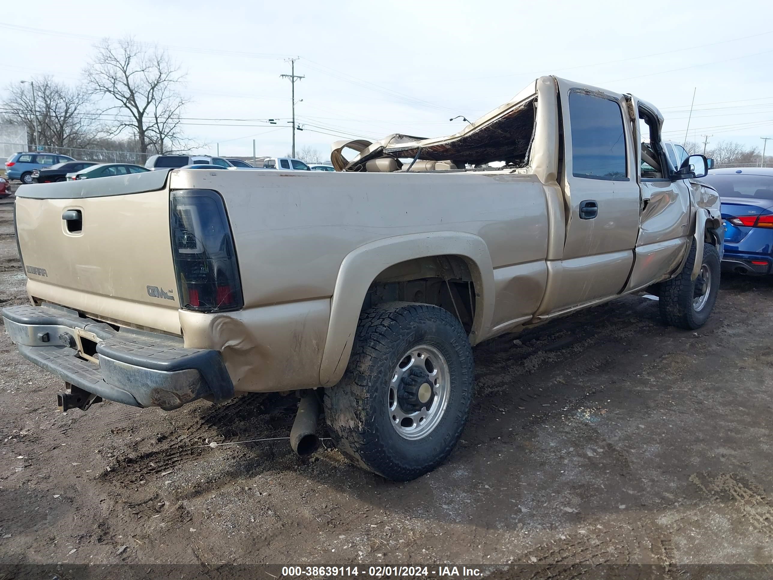 Photo 3 VIN: 1GCHK23265F837166 - CHEVROLET SILVERADO 