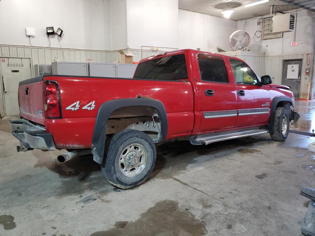 Photo 2 VIN: 1GCHK23295F912085 - CHEVROLET SILVERADO 