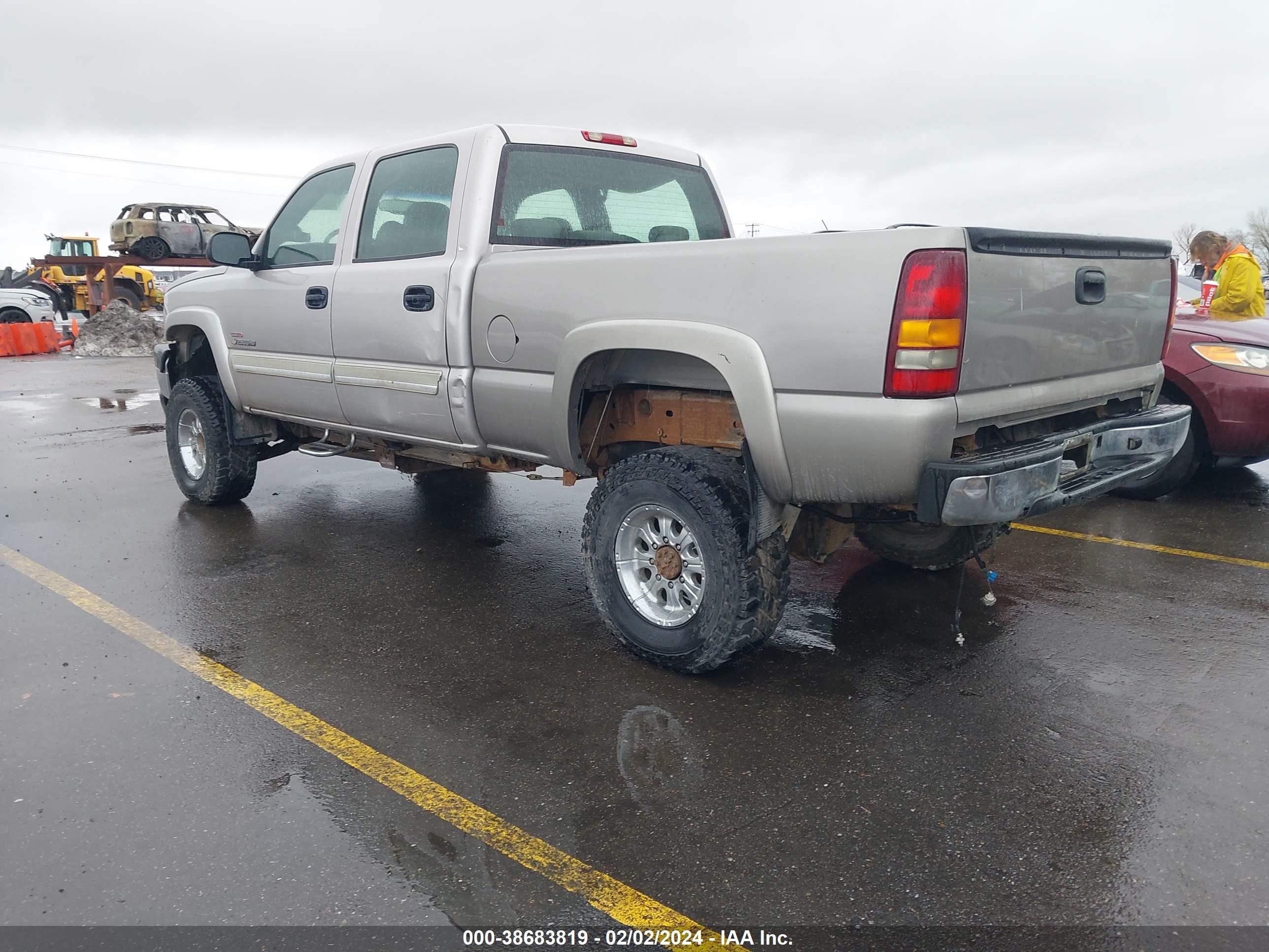 Photo 2 VIN: 1GCHK23295F962369 - CHEVROLET SILVERADO 