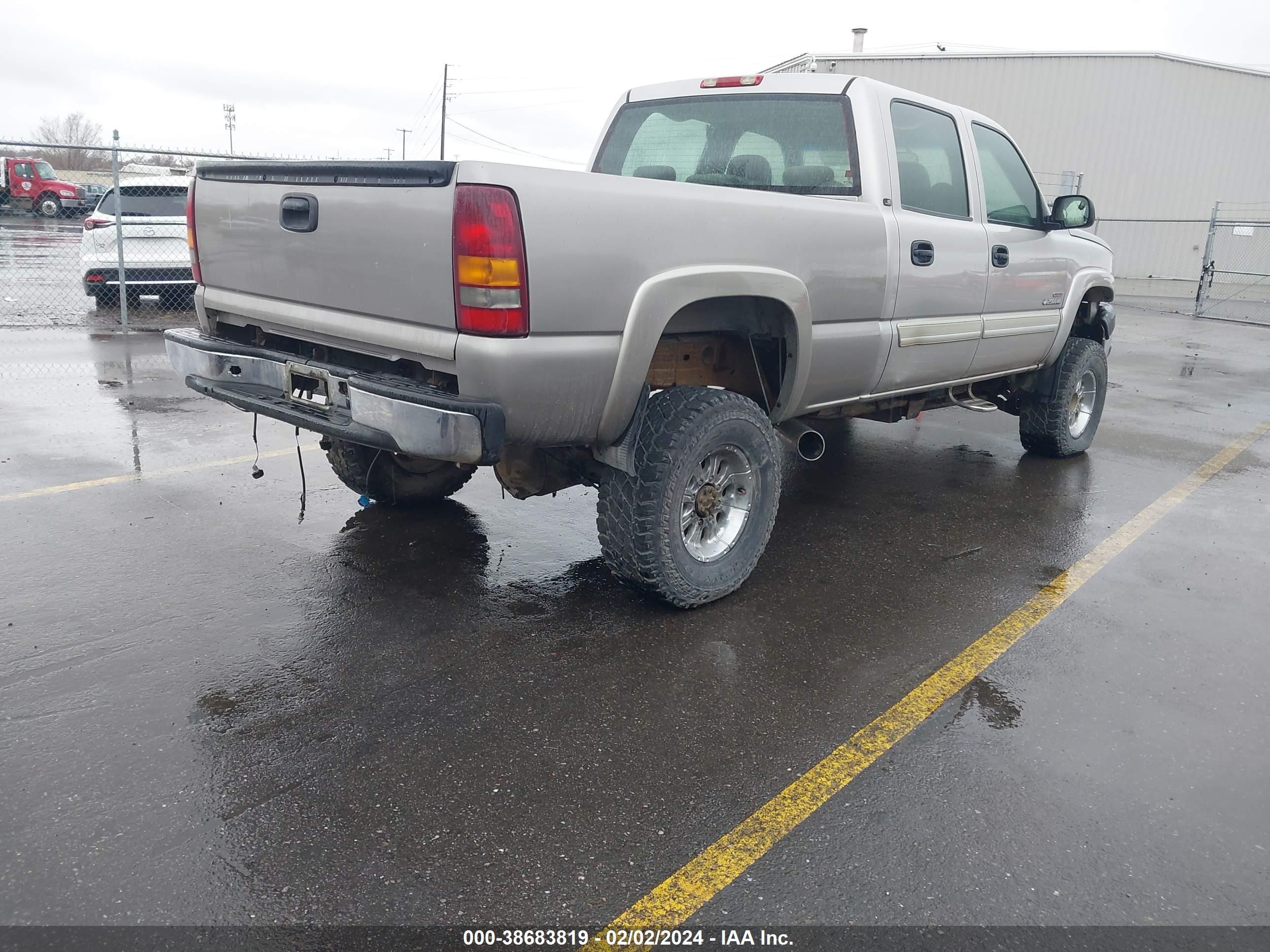 Photo 3 VIN: 1GCHK23295F962369 - CHEVROLET SILVERADO 