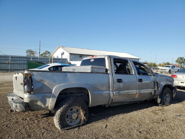 Photo 2 VIN: 1GCHK232X5F944592 - CHEVROLET SILVERADO 