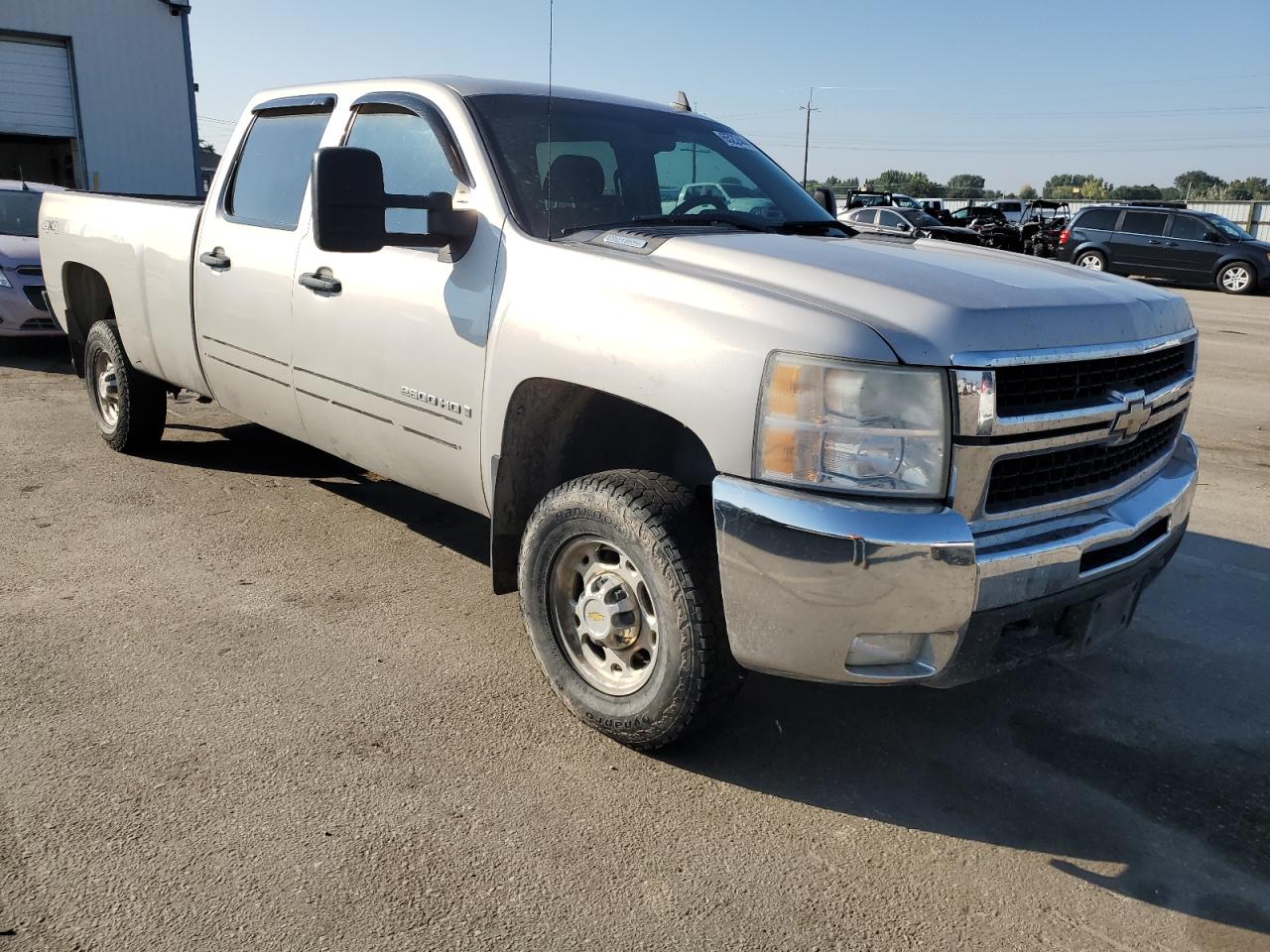 Photo 3 VIN: 1GCHK23638F106086 - CHEVROLET SILVERADO 