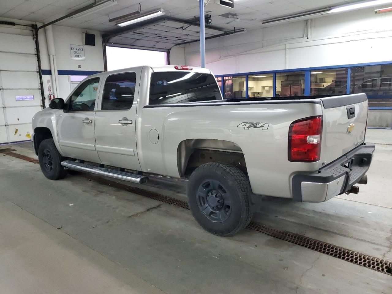 Photo 1 VIN: 1GCHK23638F164313 - CHEVROLET SILVERADO 