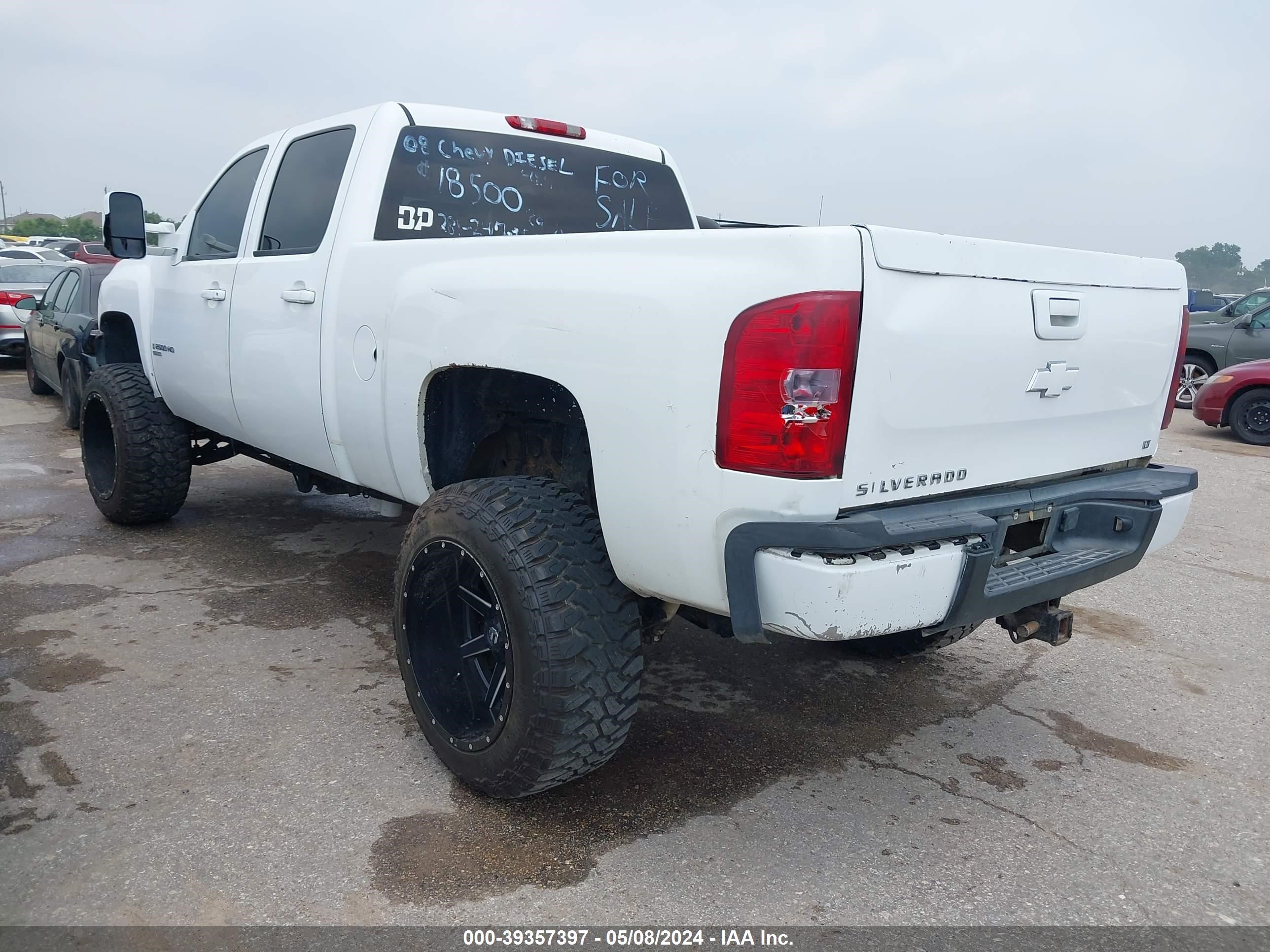 Photo 2 VIN: 1GCHK23698F205768 - CHEVROLET SILVERADO 