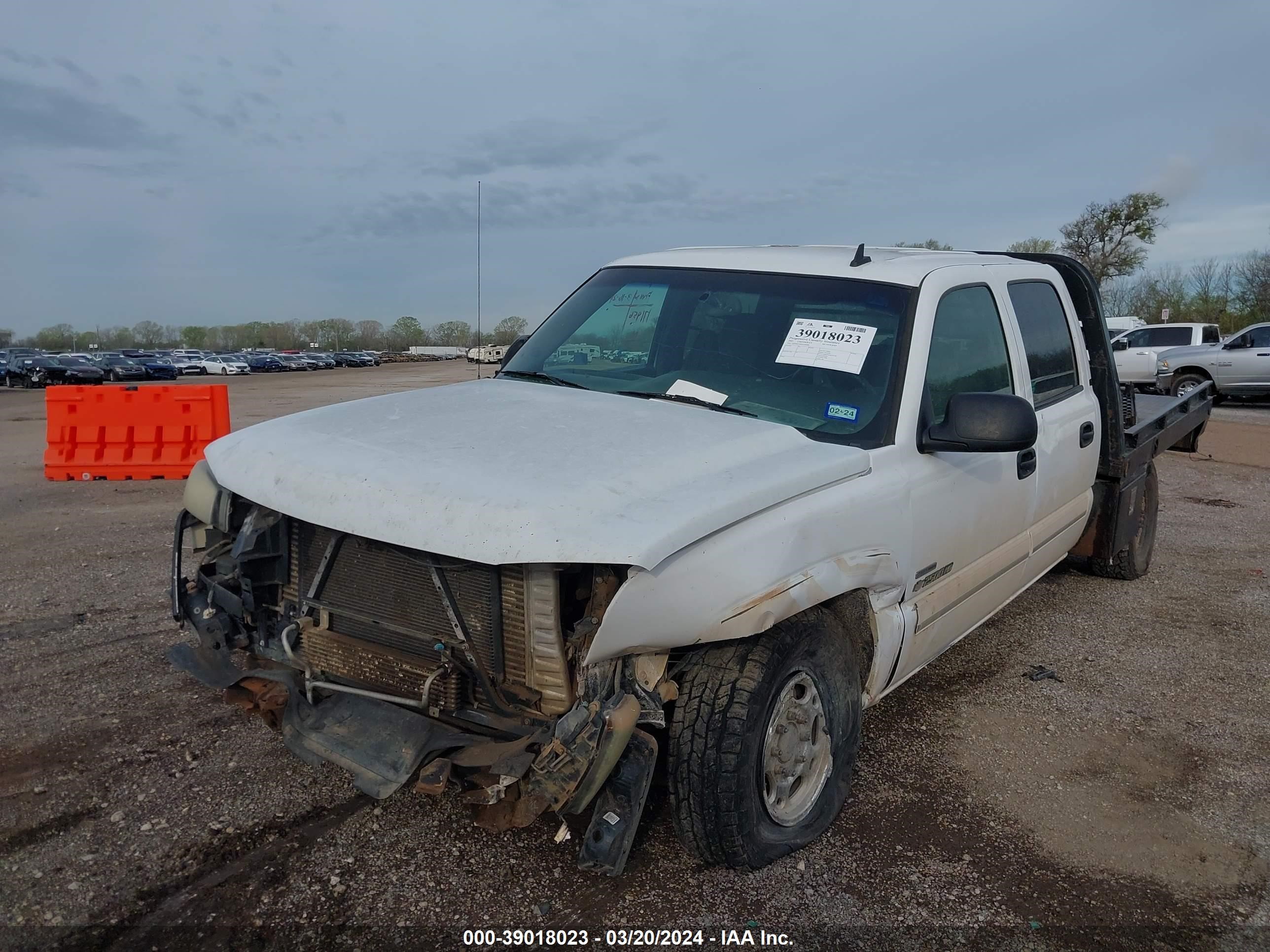 Photo 5 VIN: 1GCHK23D87F184988 - CHEVROLET SILVERADO 