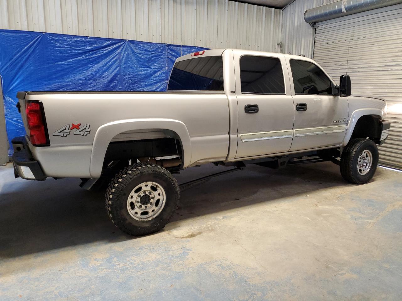 Photo 2 VIN: 1GCHK23D96F200095 - CHEVROLET SILVERADO 