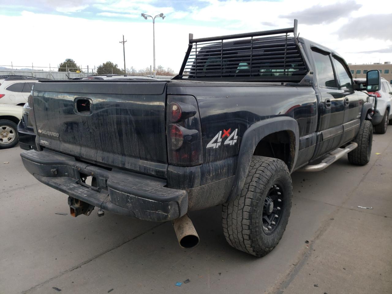 Photo 2 VIN: 1GCHK23D97F130776 - CHEVROLET SILVERADO 