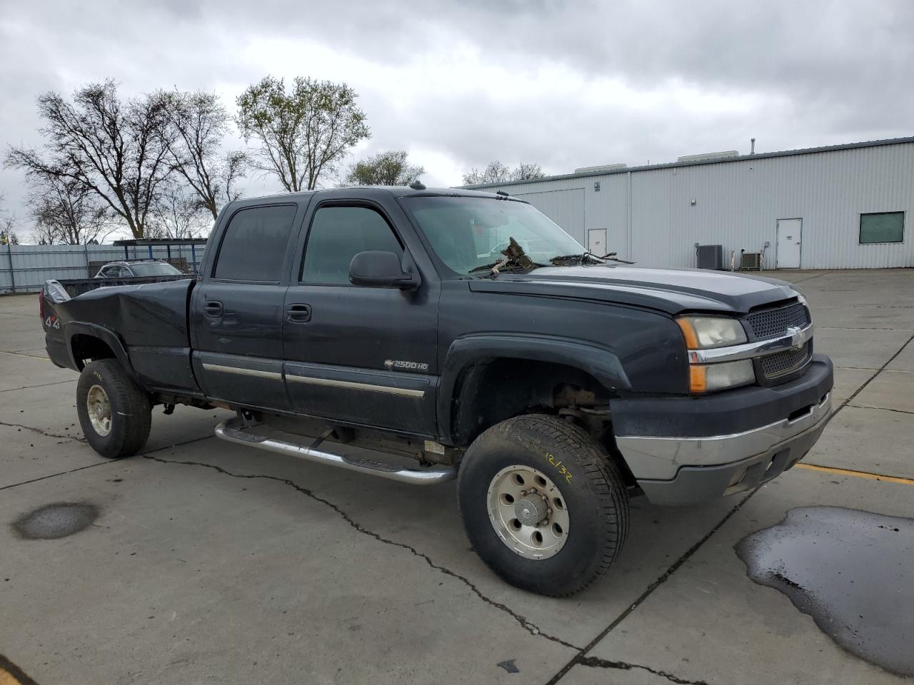 Photo 3 VIN: 1GCHK23G63F143795 - CHEVROLET SILVERADO 