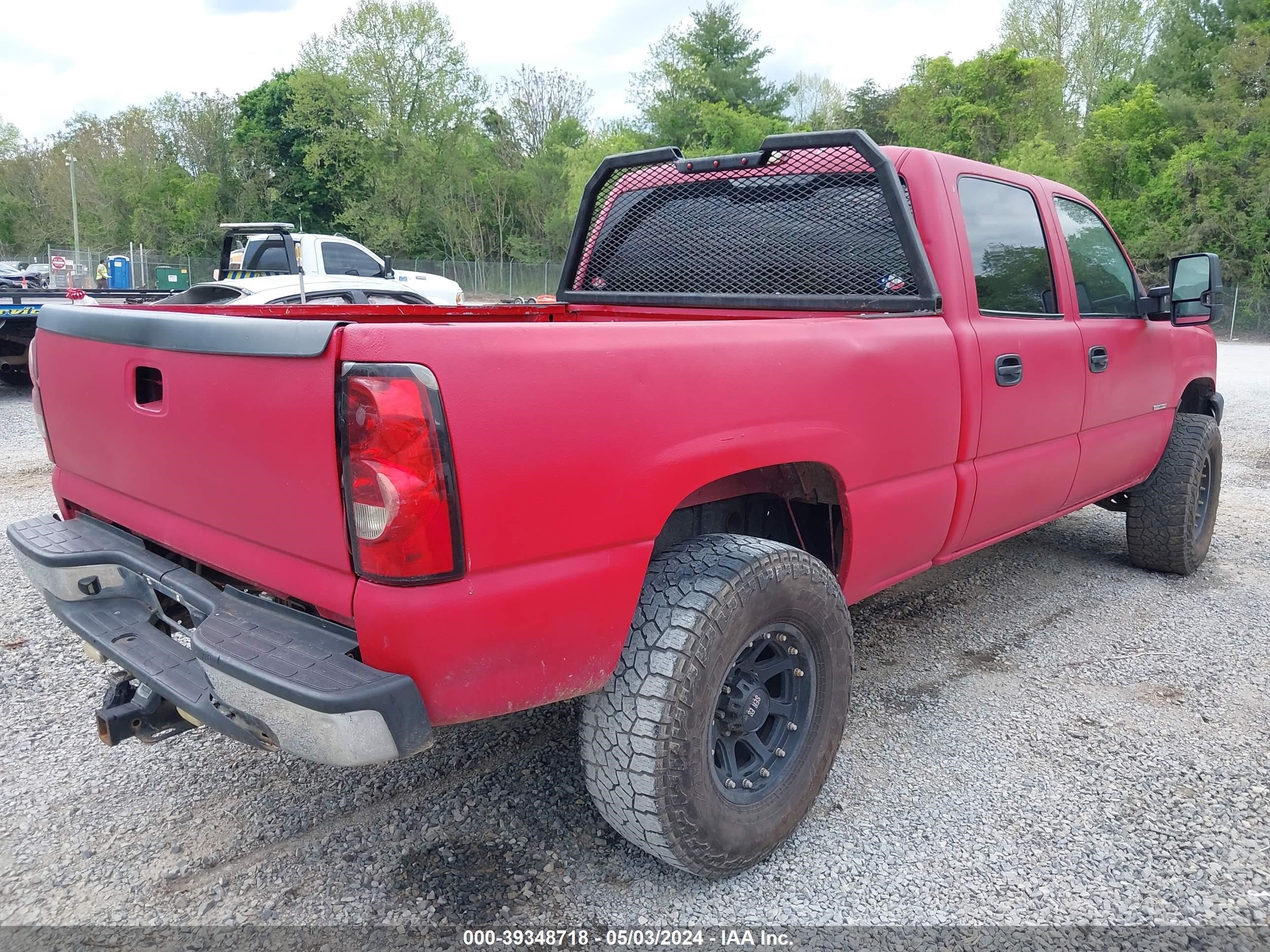 Photo 3 VIN: 1GCHK23G73F120929 - CHEVROLET SILVERADO 