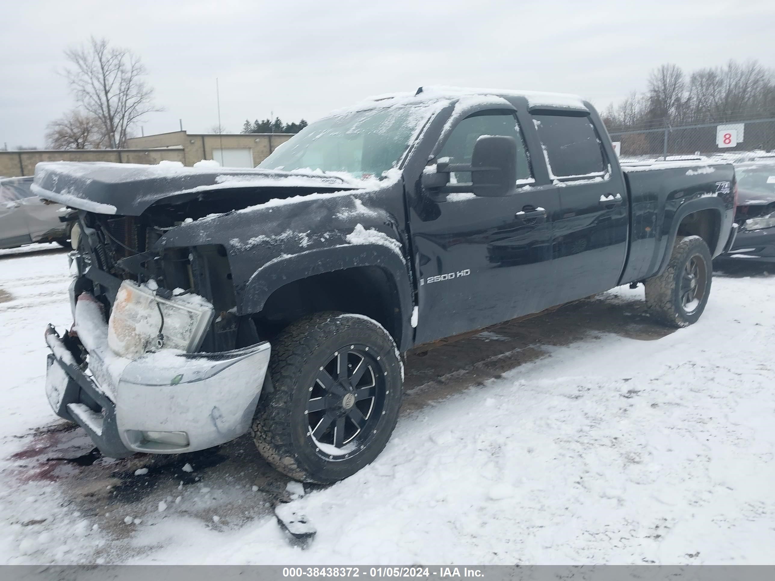 Photo 1 VIN: 1GCHK23K88F109367 - CHEVROLET SILVERADO 