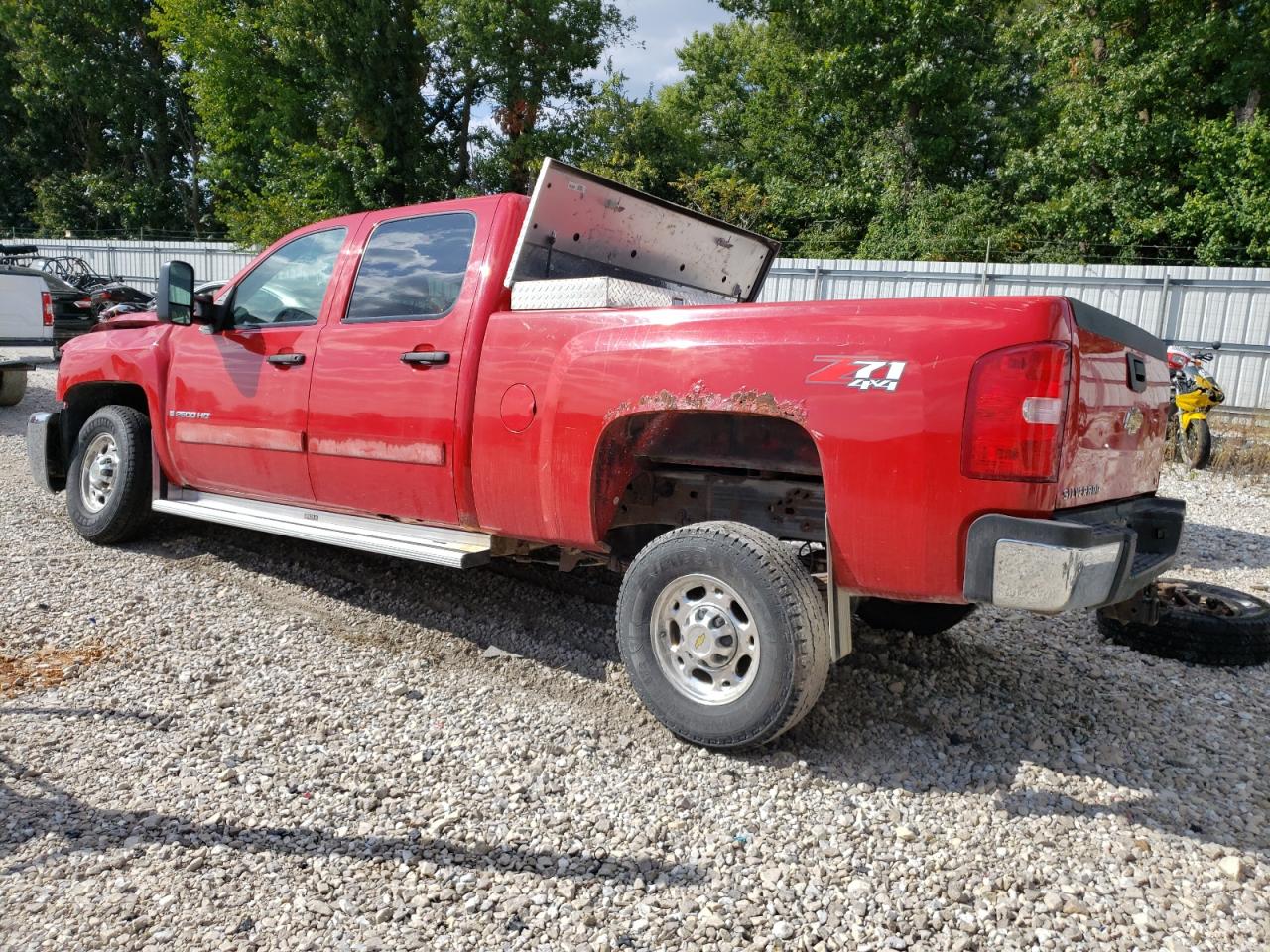 Photo 1 VIN: 1GCHK23KX7F514905 - CHEVROLET SILVERADO 