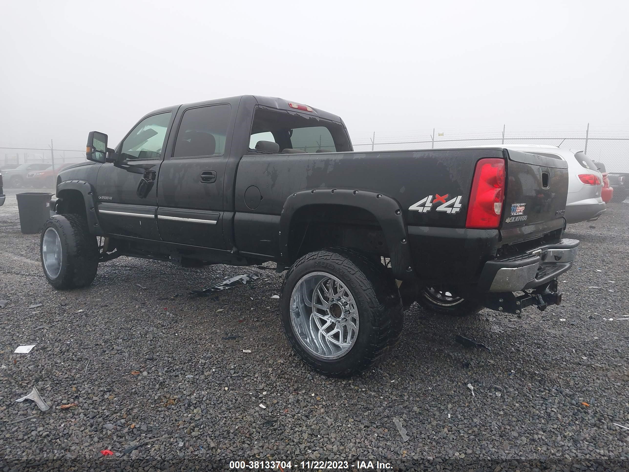 Photo 2 VIN: 1GCHK23U05F857236 - CHEVROLET SILVERADO 