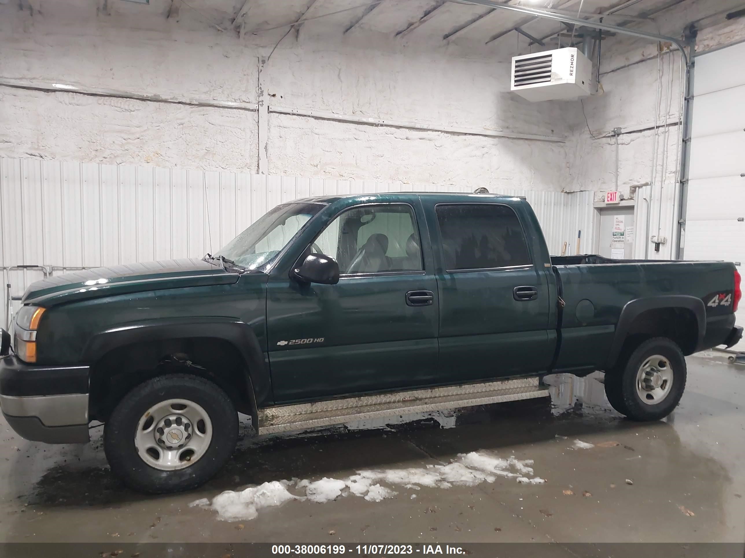 Photo 13 VIN: 1GCHK23U23F104563 - CHEVROLET SILVERADO 