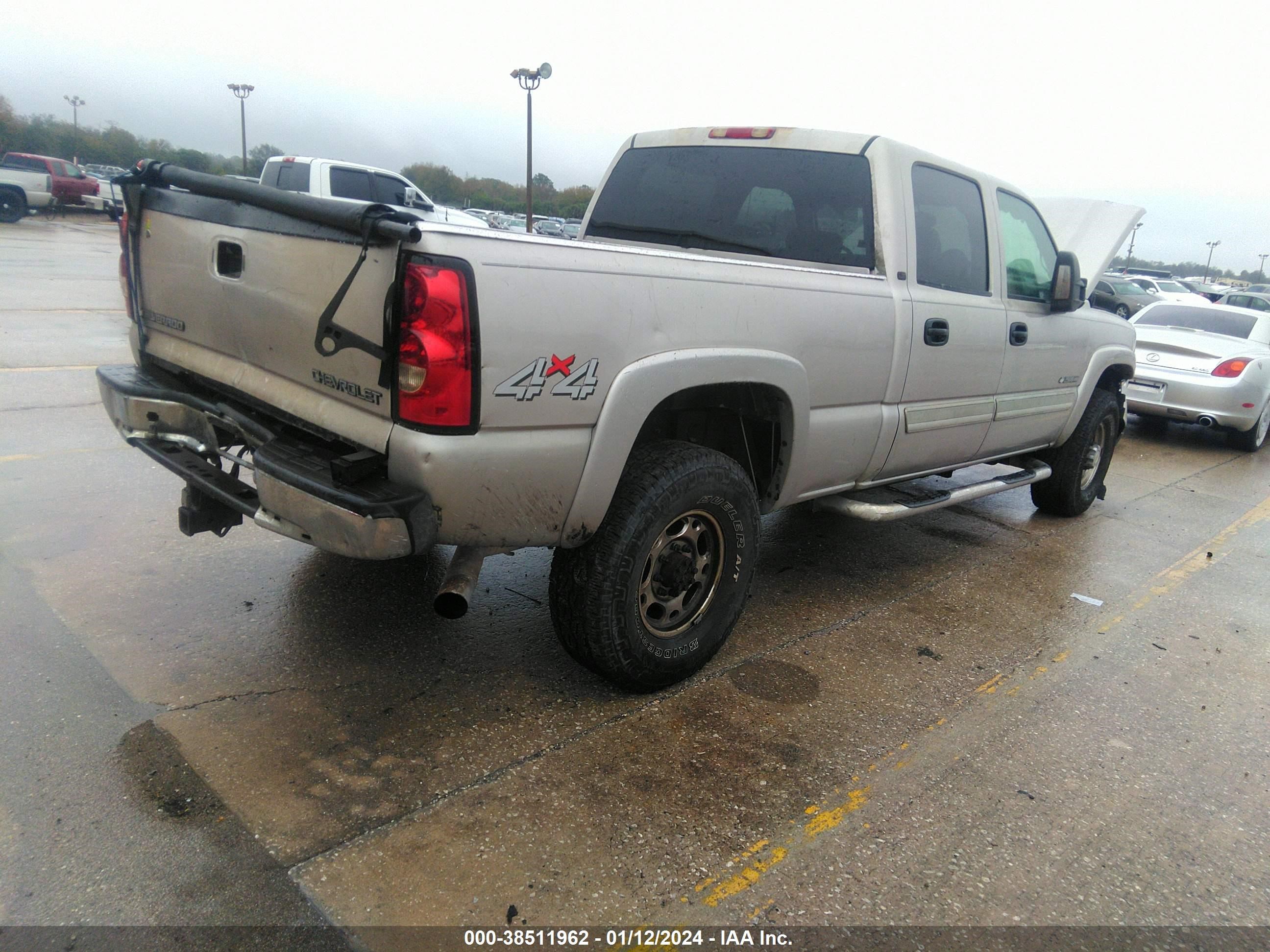 Photo 3 VIN: 1GCHK23U85F922382 - CHEVROLET SILVERADO 