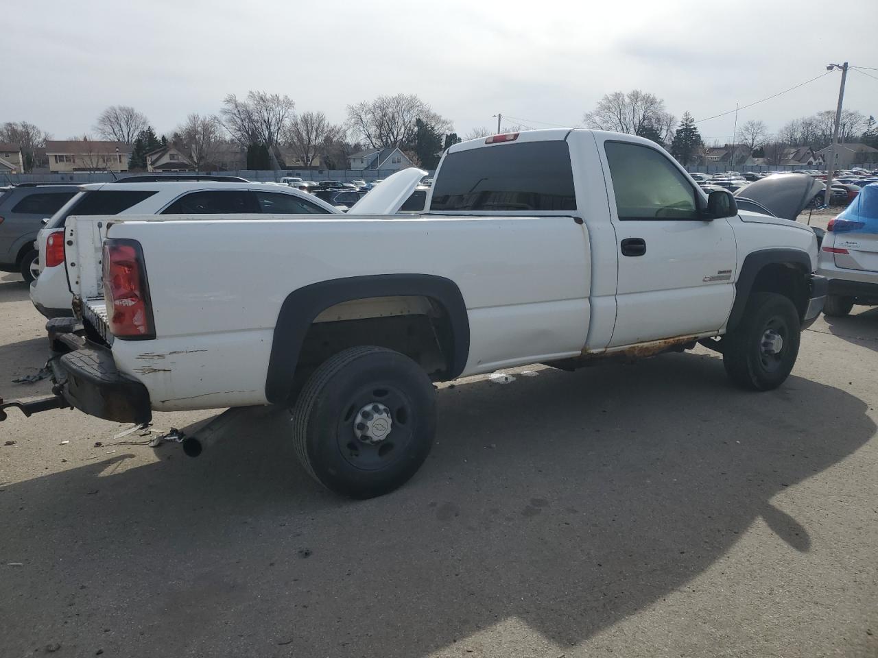 Photo 2 VIN: 1GCHK24206E120560 - CHEVROLET SILVERADO 